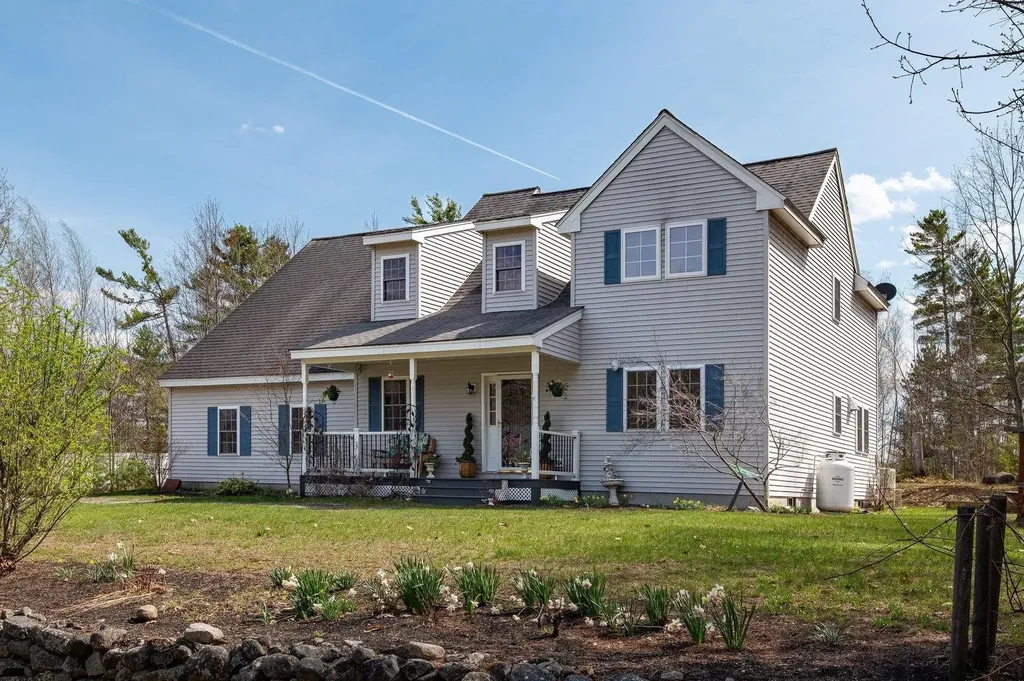 34 Village Corner Road Wolfeboro NH 03894