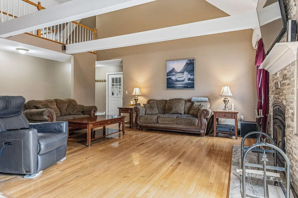 34 Village Corner Road Wolfeboro NH 03894