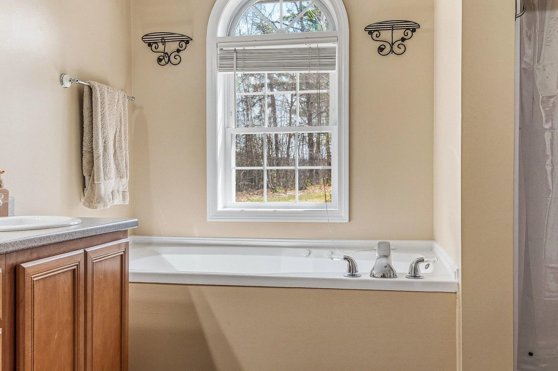 34 Village Corner Road Wolfeboro NH 03894