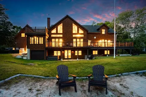 145 Hanson Drive Moultonborough NH 03254