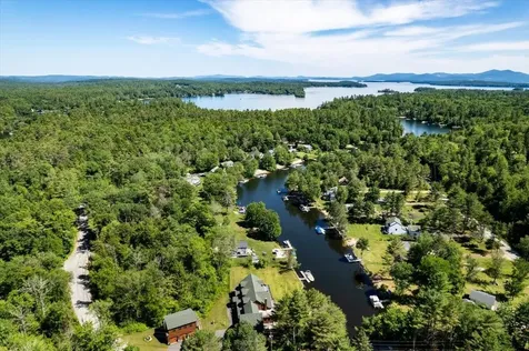 145 Hanson Drive Moultonborough NH 03254