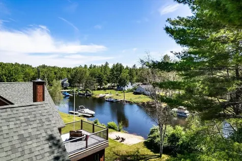 145 Hanson Drive Moultonborough NH 03254