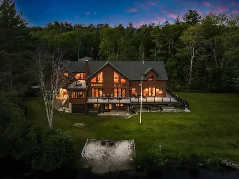 145 Hanson Drive Moultonborough NH 03254