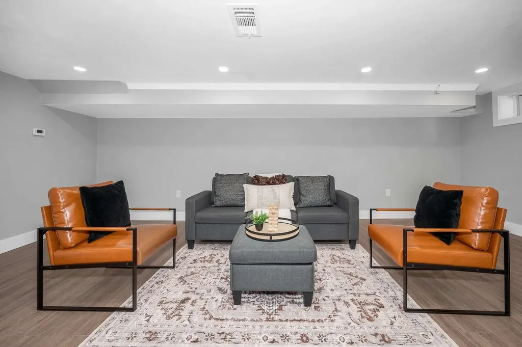 4 Tina Avenue Pelham NH 03076