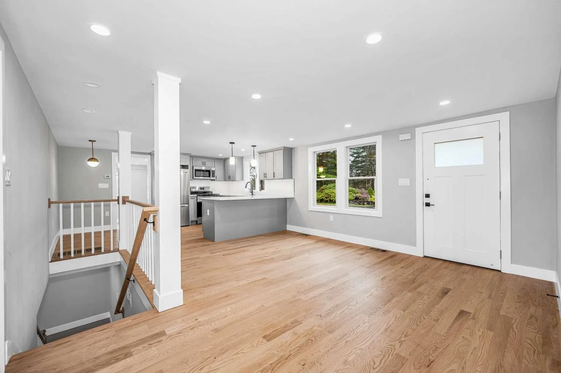 4 Tina Avenue Pelham NH 03076