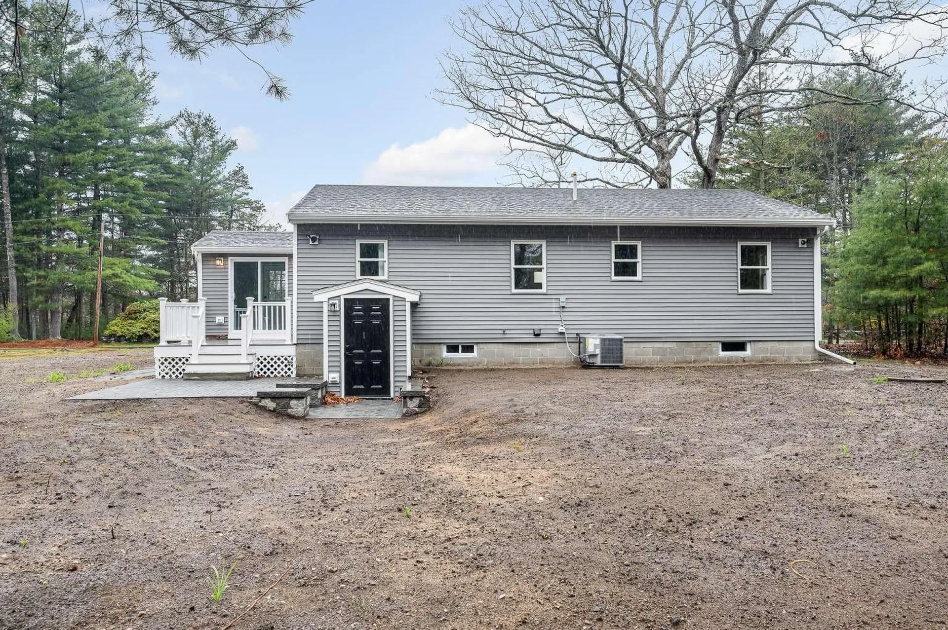 4 Tina Avenue Pelham NH 03076