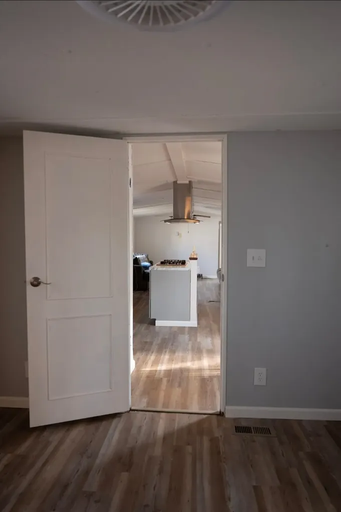 18 Bangor Street Nashua NH 03063