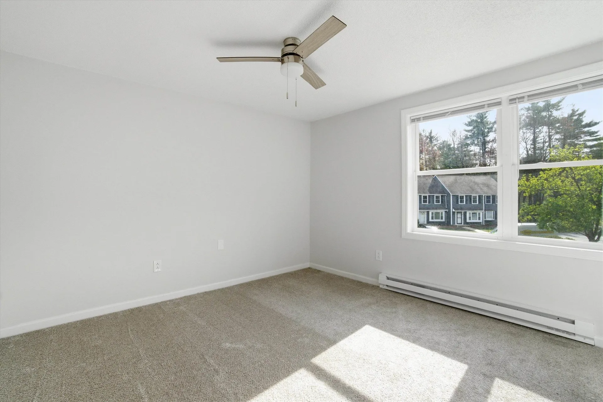 25 Blossom Lane Merrimack NH 03054