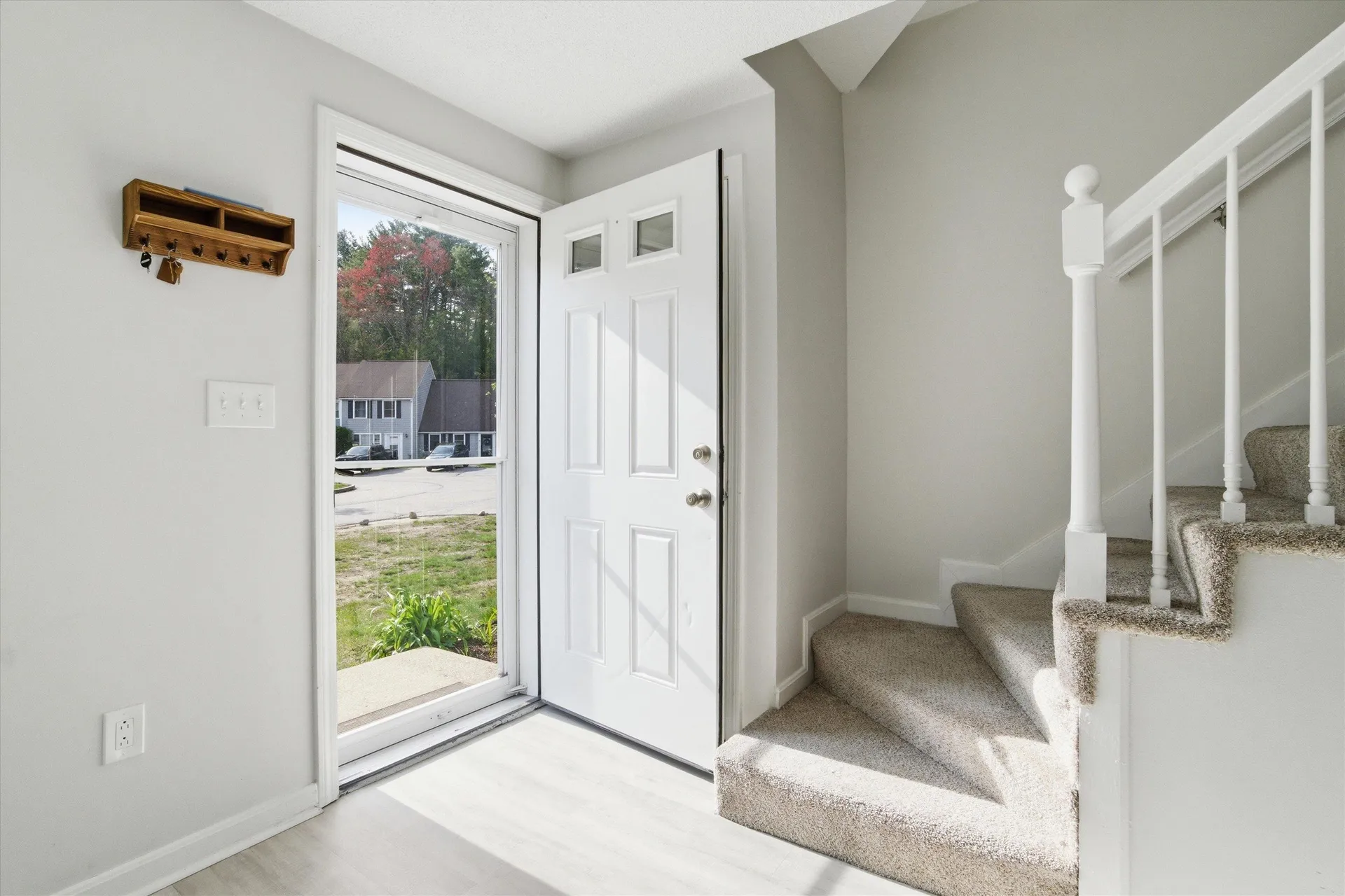 25 Blossom Lane Merrimack NH 03054