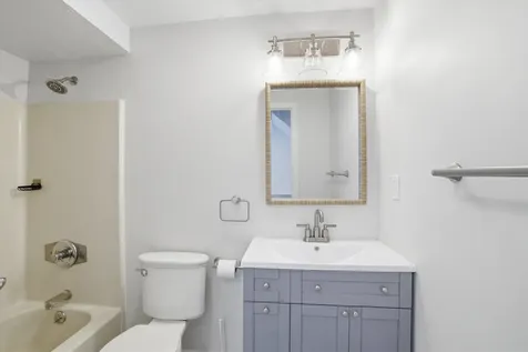 25 Blossom Lane Merrimack NH 03054