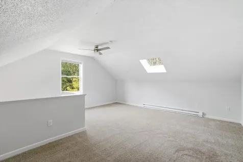 25 Blossom Lane Merrimack NH 03054