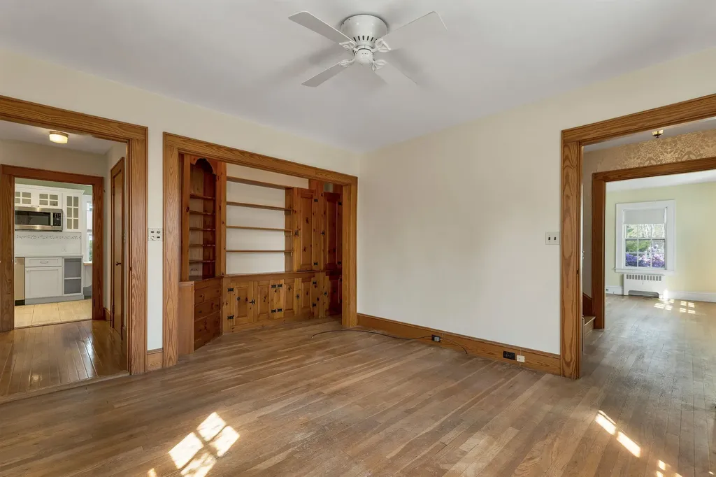 124 Dartmouth Street Laconia NH 03246