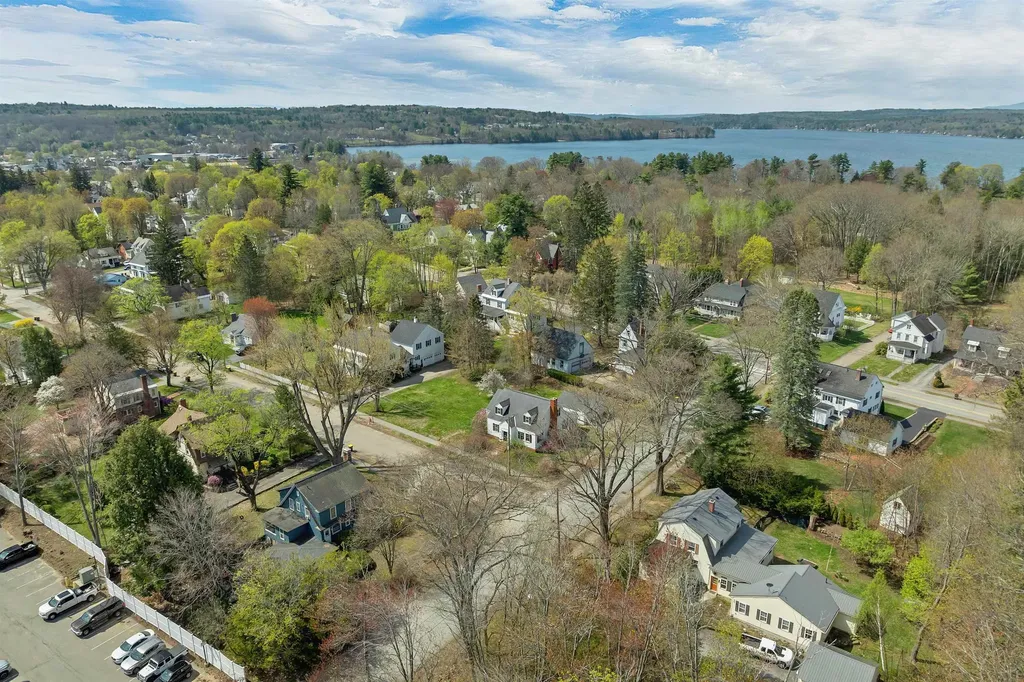 124 Dartmouth Street Laconia NH 03246