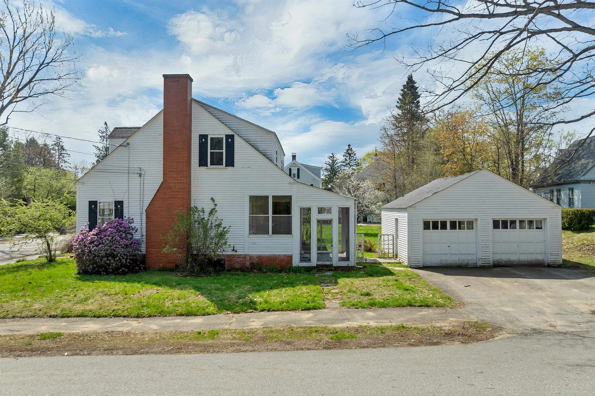 124 Dartmouth Street Laconia NH 03246