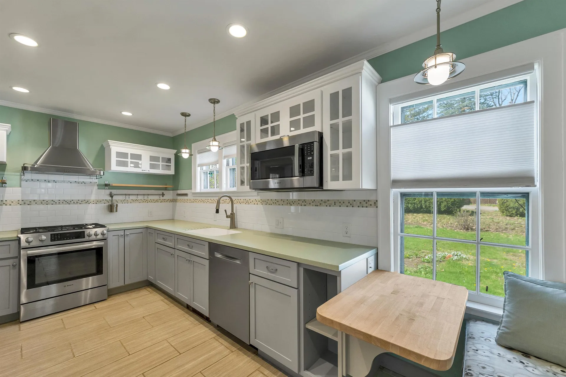124 Dartmouth Street Laconia NH 03246