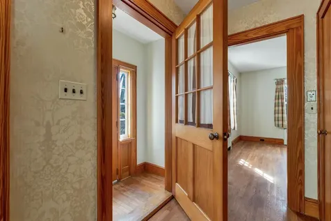 124 Dartmouth Street Laconia NH 03246