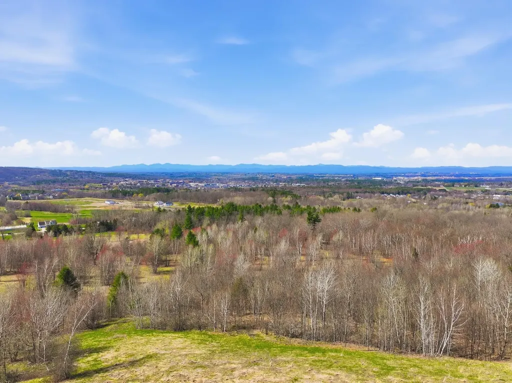 351 Ledgewood Drive Williston VT 05495