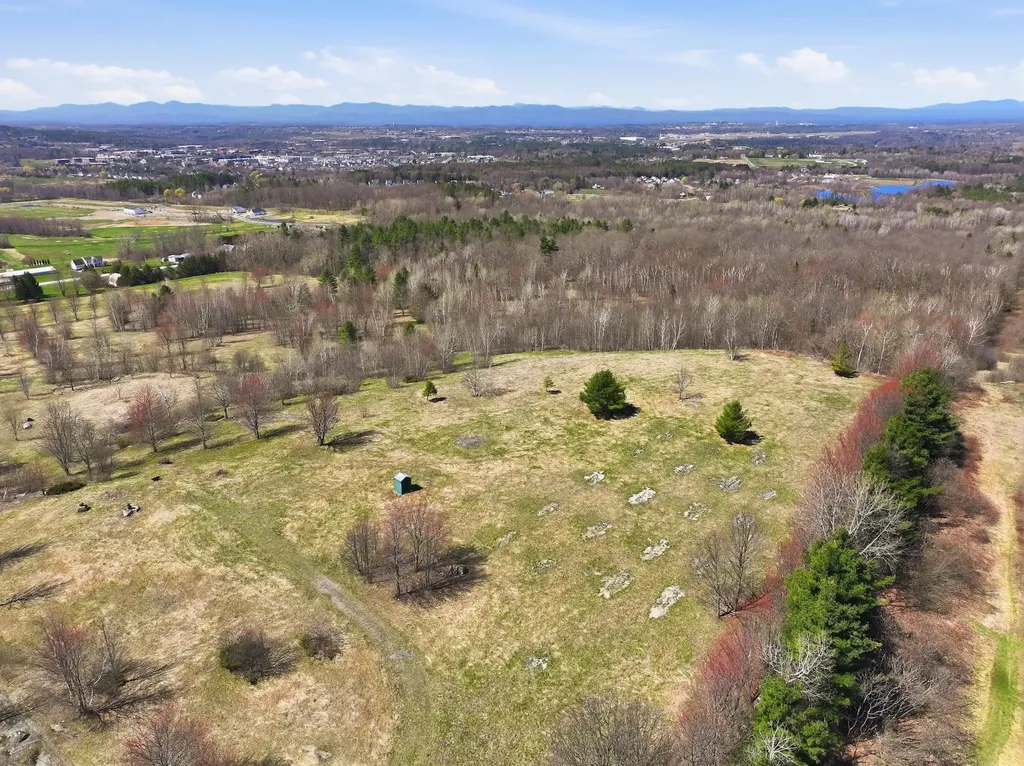 351 Ledgewood Drive Williston VT 05495