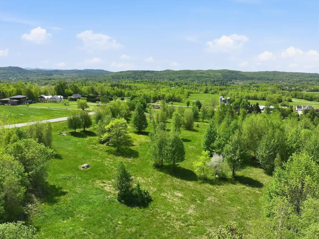351 Ledgewood Drive Williston VT 05495