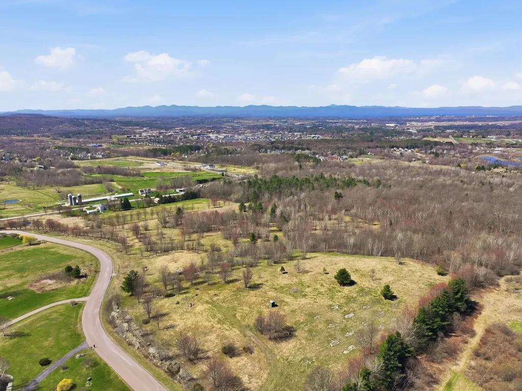 351 Ledgewood Drive Williston VT 05495