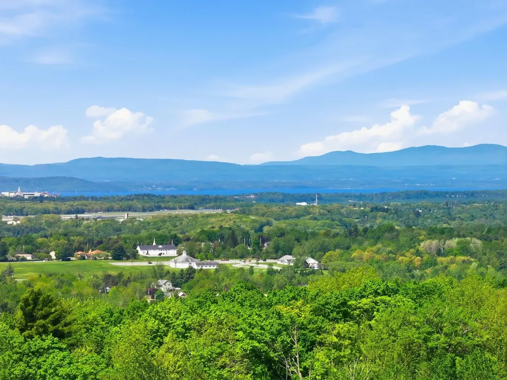 351 Ledgewood Drive Williston VT 05495