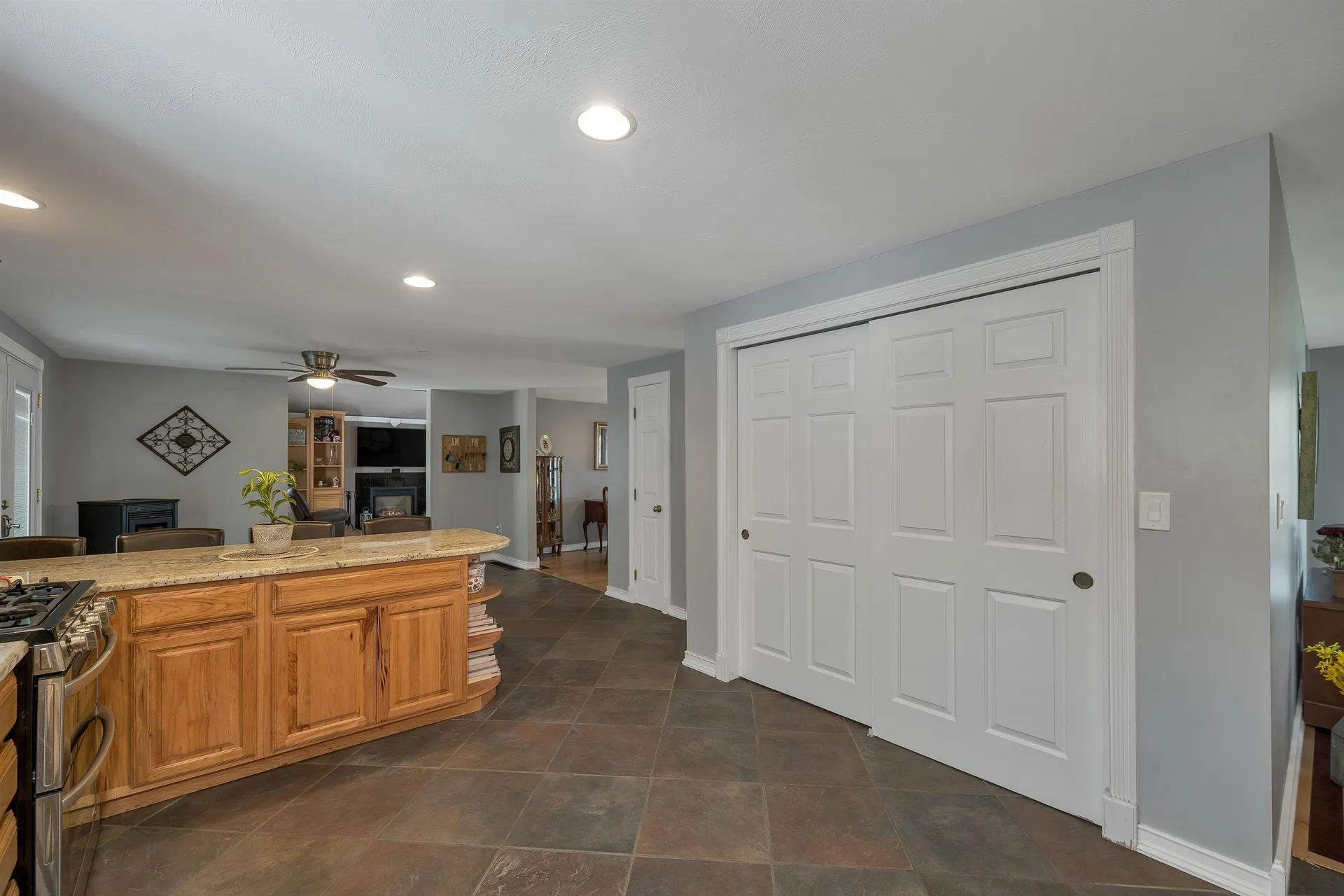 71 Auburn Road Hooksett NH 03106