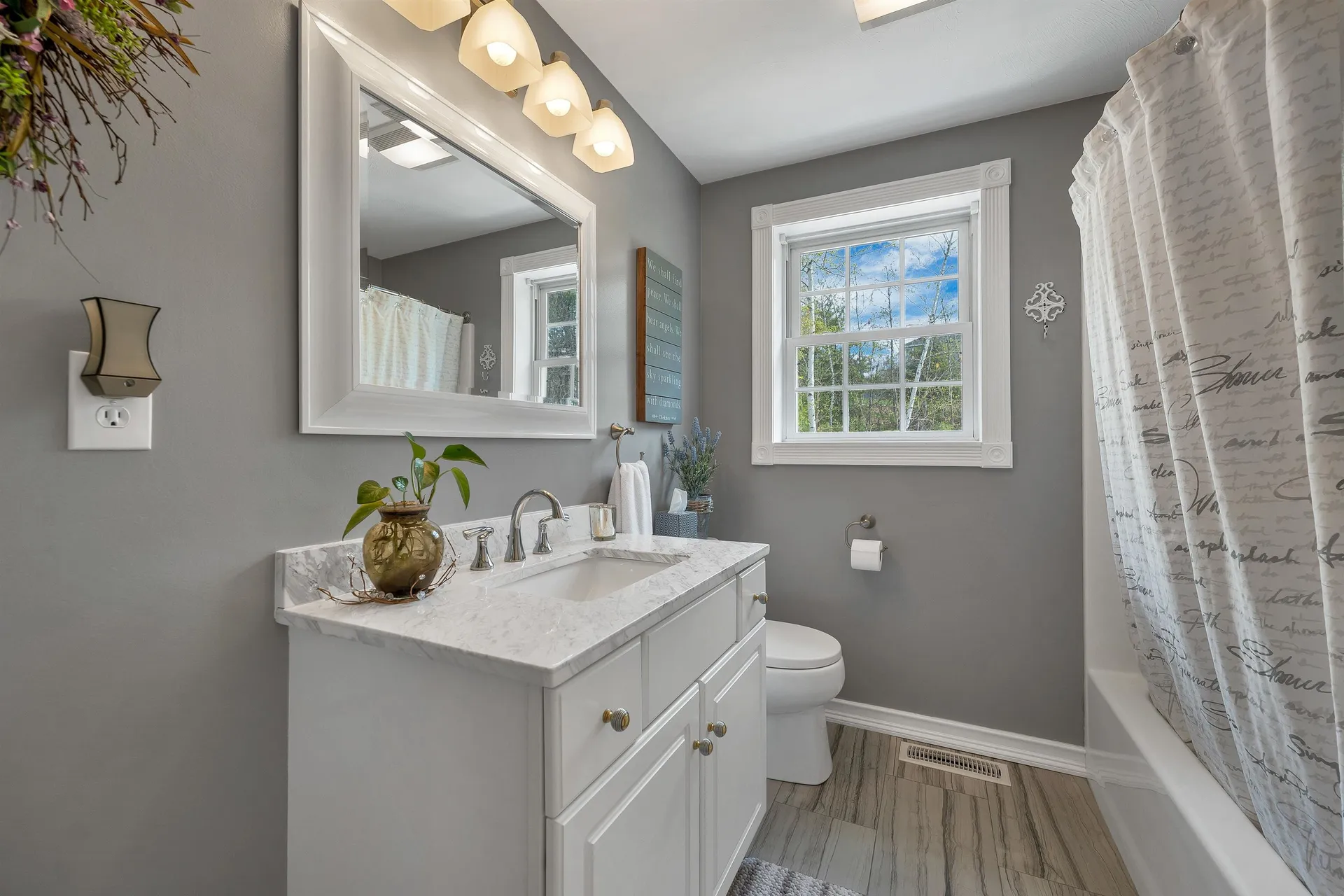 71 Auburn Road Hooksett NH 03106