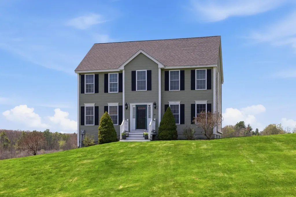15 Baer Road Rollinsford NH 03869