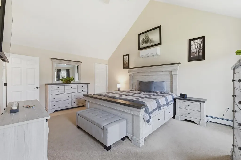 15 Baer Road Rollinsford NH 03869