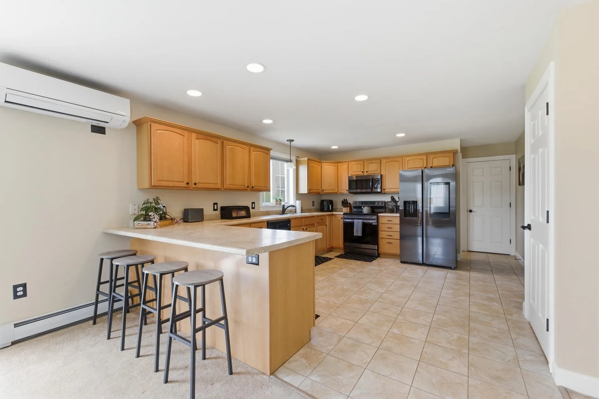 15 Baer Road Rollinsford NH 03869