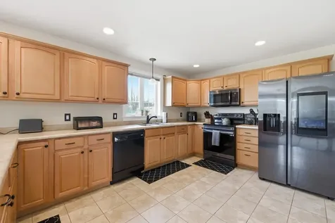 15 Baer Road Rollinsford NH 03869