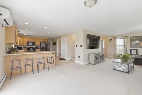 15 Baer Road Rollinsford NH 03869