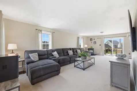 15 Baer Road Rollinsford NH 03869