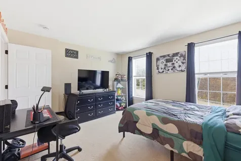 15 Baer Road Rollinsford NH 03869