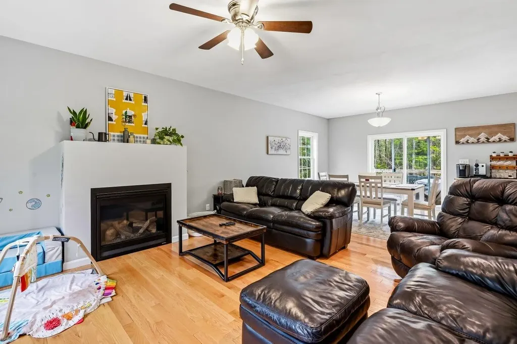 59 Hearthside Drive Barrington NH 03825