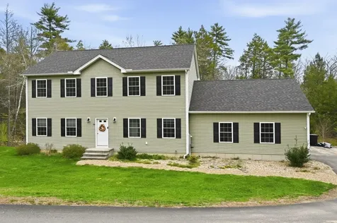 59 Hearthside Drive Barrington NH 03825