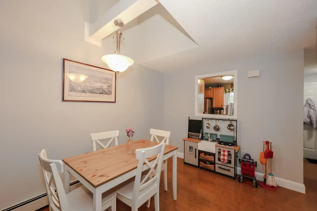 48 Modena Drive Concord NH 03303
