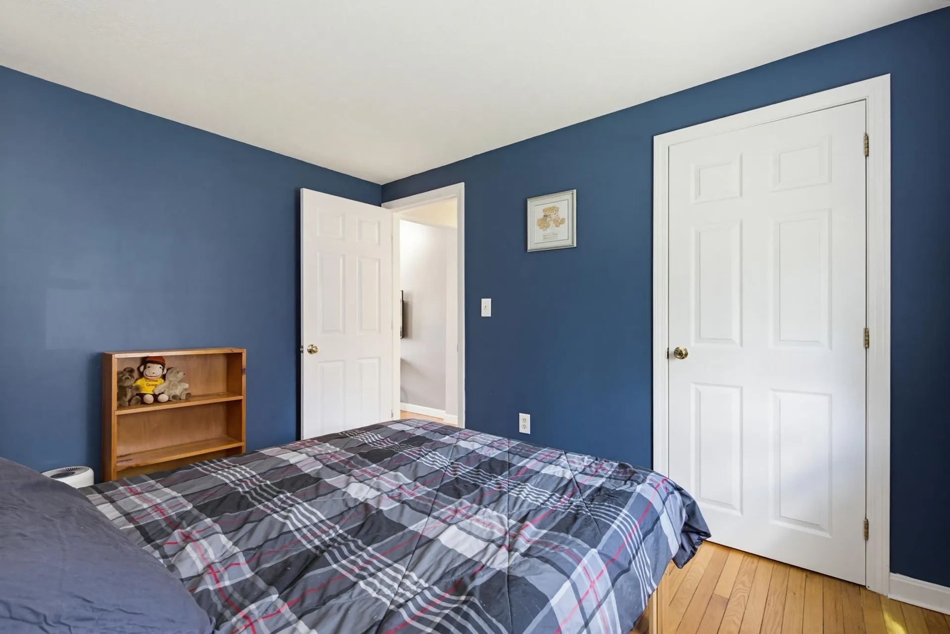 11 Custom Street Nashua NH 03062