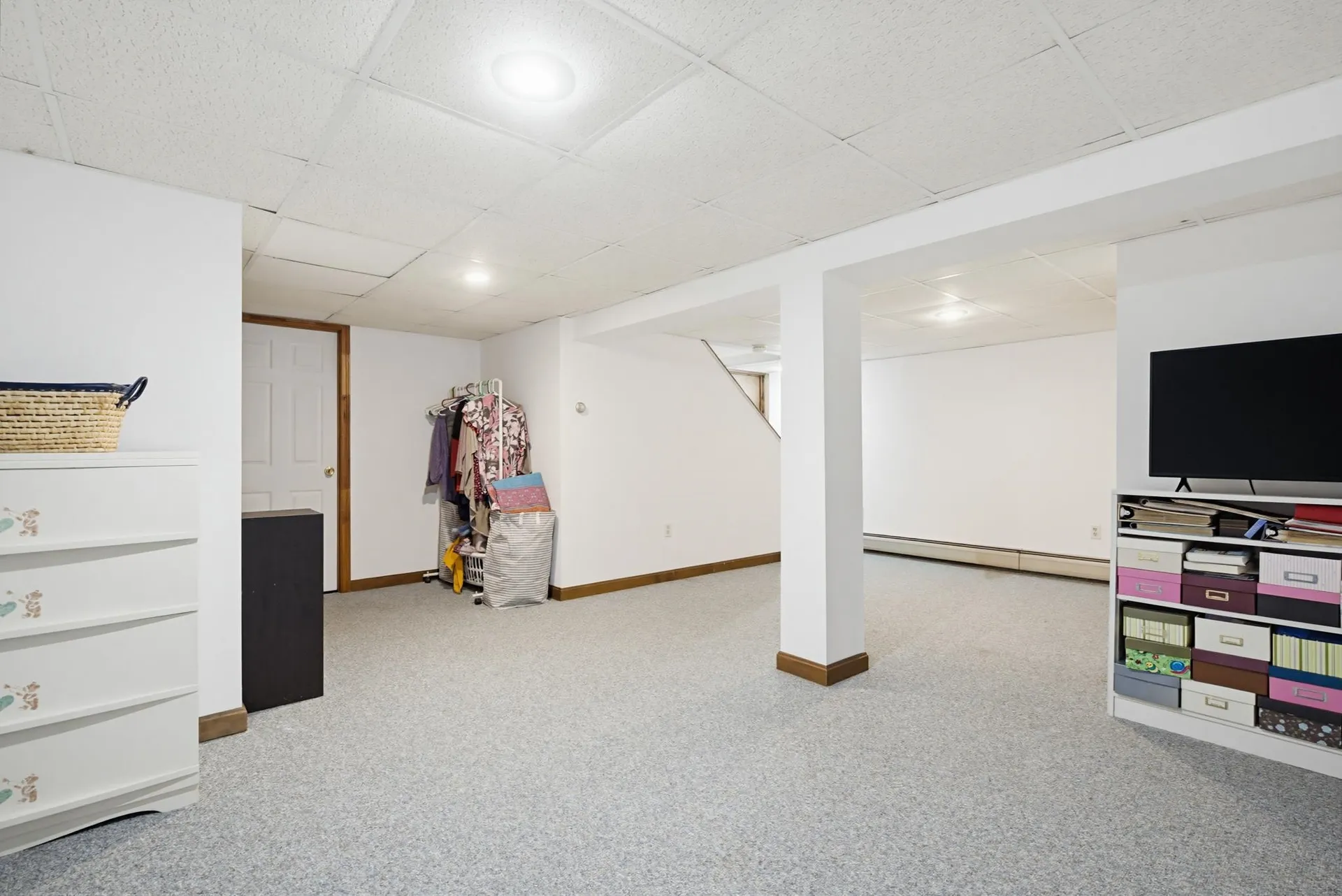 11 Custom Street Nashua NH 03062