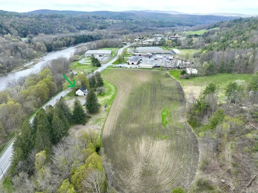 1015 Route 14 Hartford VT 05047