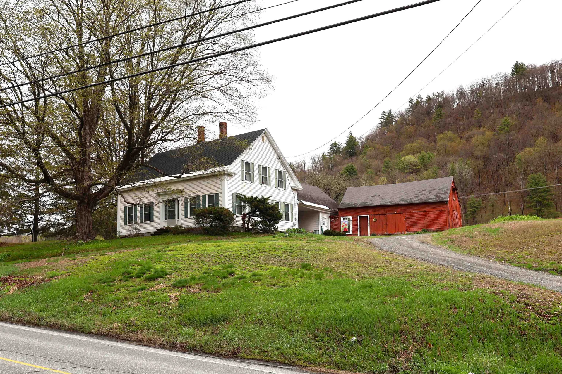 1015 Route 14 Hartford VT 05047