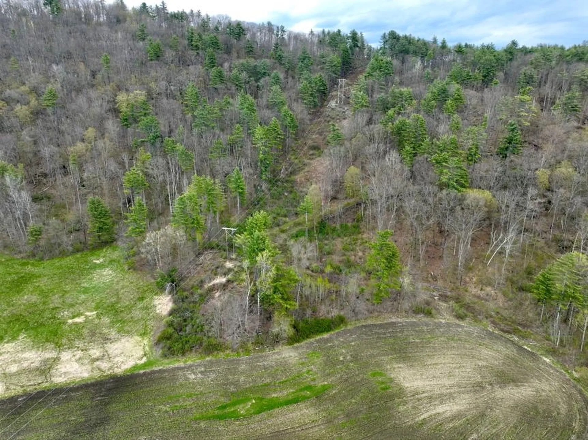 1015 Route 14 Hartford VT 05047