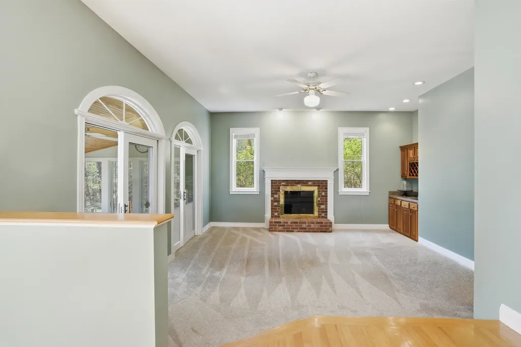 43 Bassett Lane Newfields NH 03856
