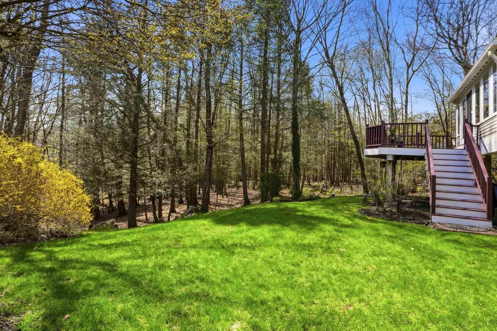 43 Bassett Lane Newfields NH 03856