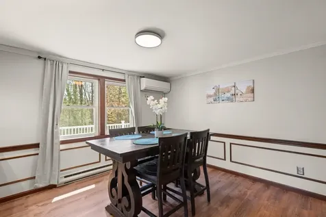 17 Oxbow Lane Derry NH 03038