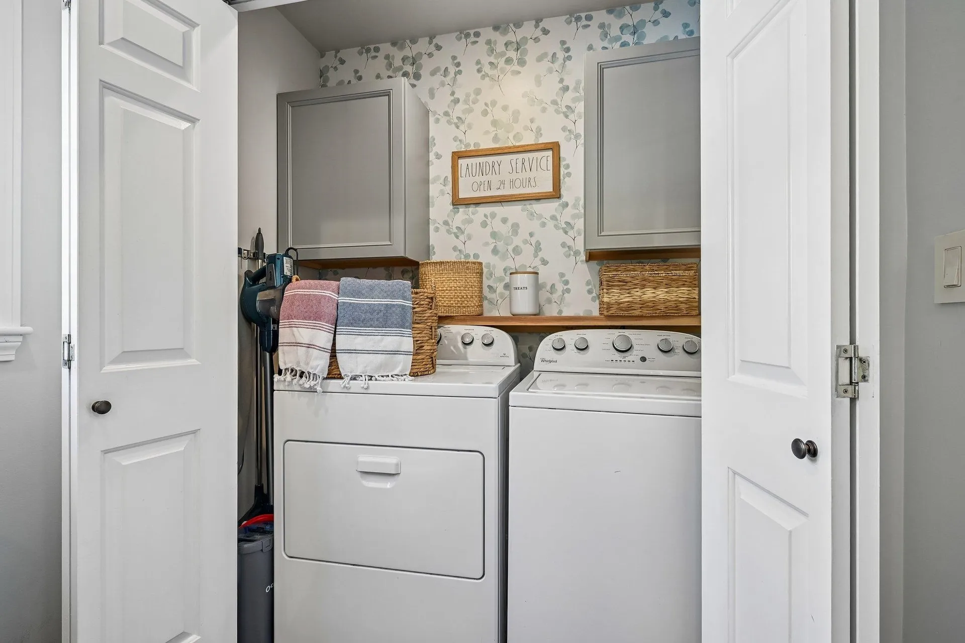 11 Longmeadow Road Windham NH 03087