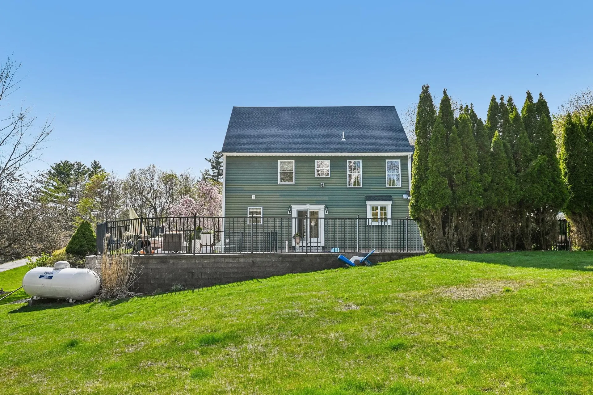 11 Longmeadow Road Windham NH 03087