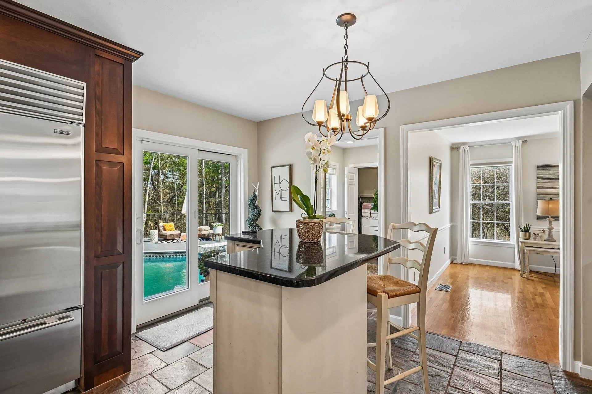 11 Longmeadow Road Windham NH 03087