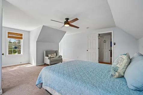 11 Longmeadow Road Windham NH 03087