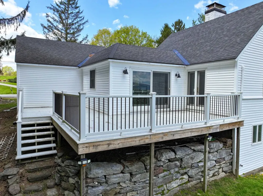 1571 Vt Route 30 Cornwall VT 05753